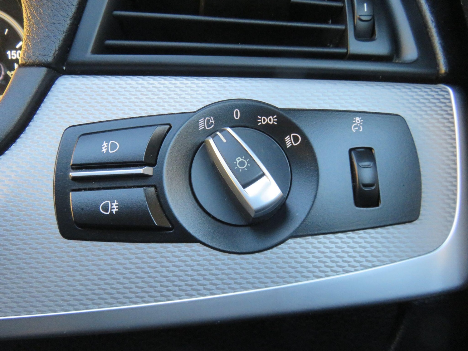 Used BMW 5 Series 2016 for sale - 76377504: Photo 40