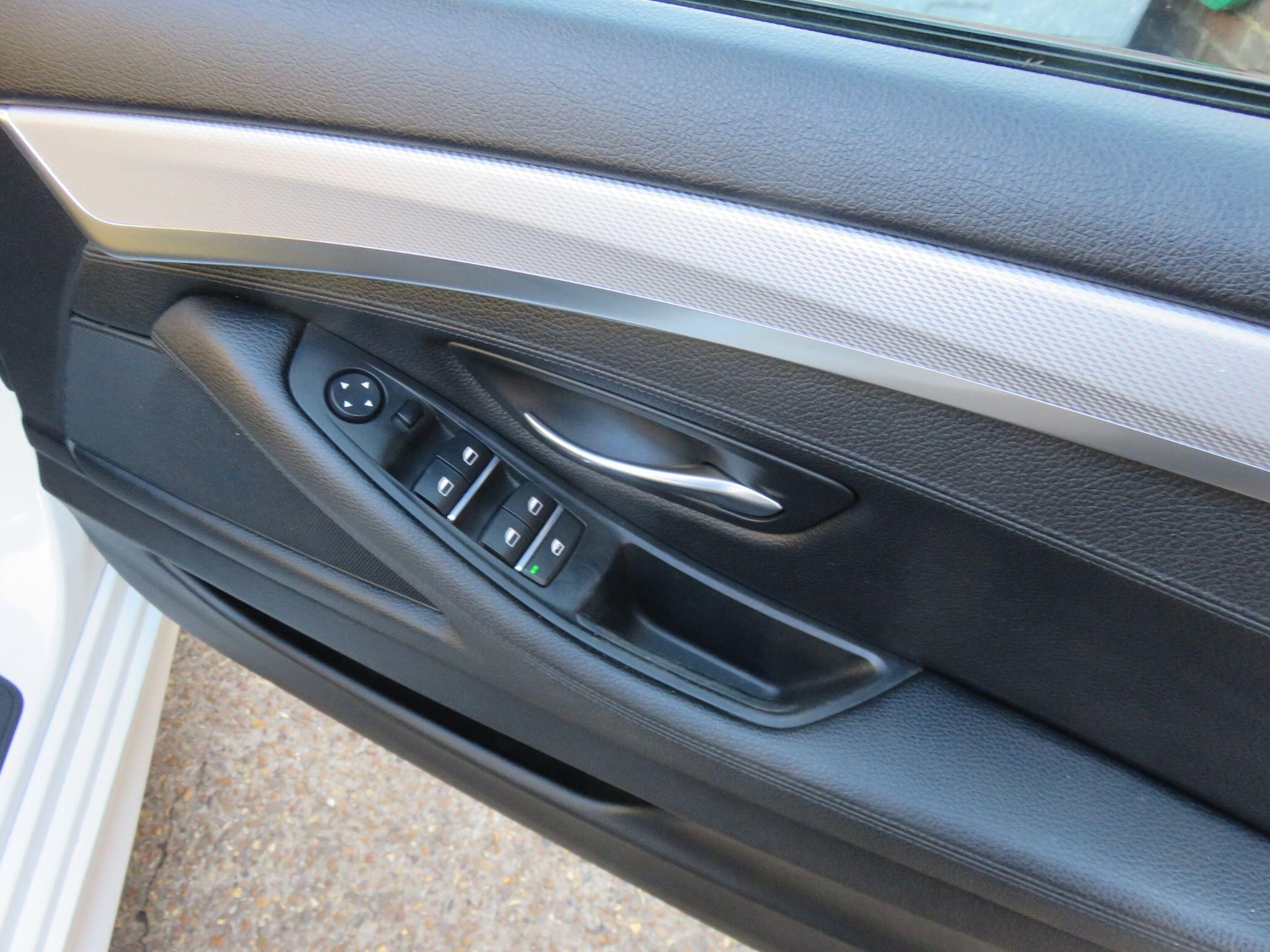 Used BMW 5 Series 2016 for sale - 76377504: Photo 41