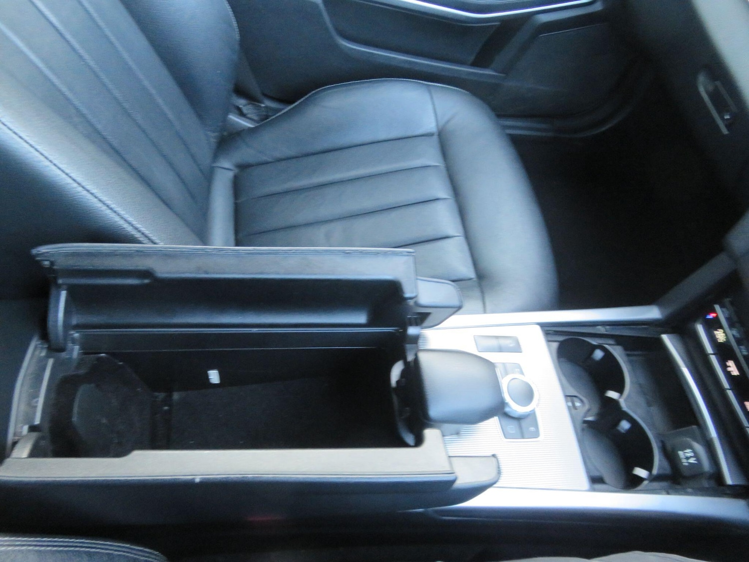 Used Mercedes-Benz E Class 2016 for sale - 78006343: Photo 37