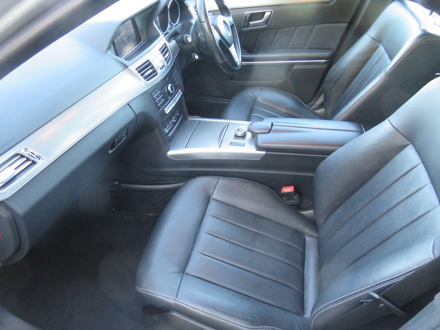 Used Mercedes-Benz E Class 2016 for sale - 78006343: Photo 41