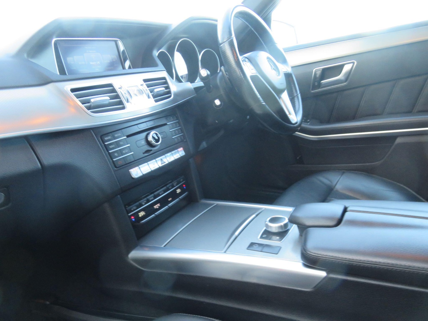 Used Mercedes-Benz E Class 2016 for sale - 78006343: Photo 43