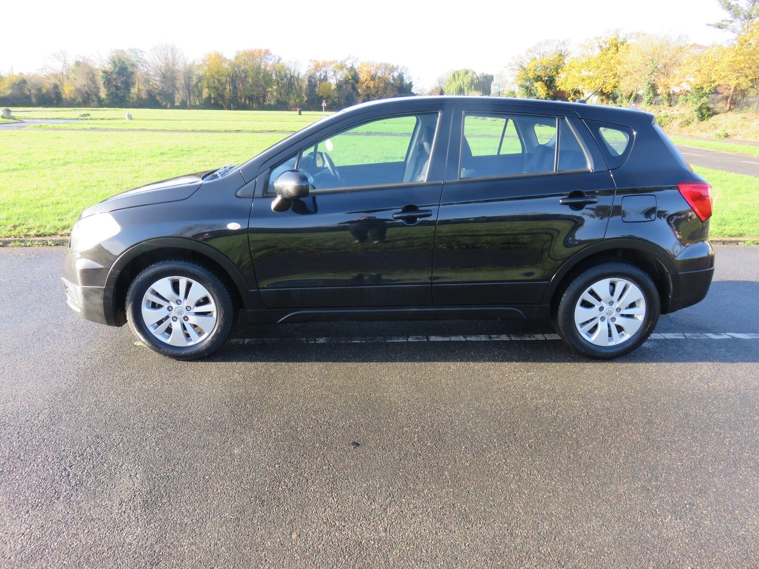 Used Suzuki SX4 S-Cross 2015 for sale - 76781167: Photo 15