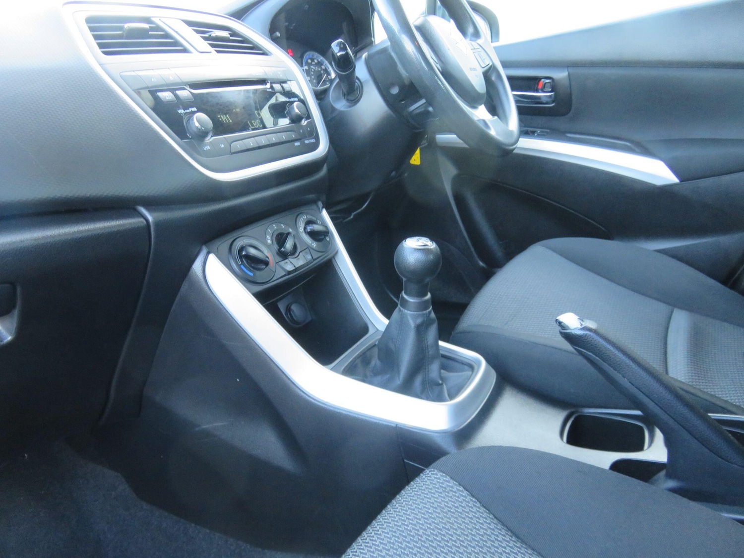 Used Suzuki SX4 S-Cross 2015 for sale - 76781167: Photo 37