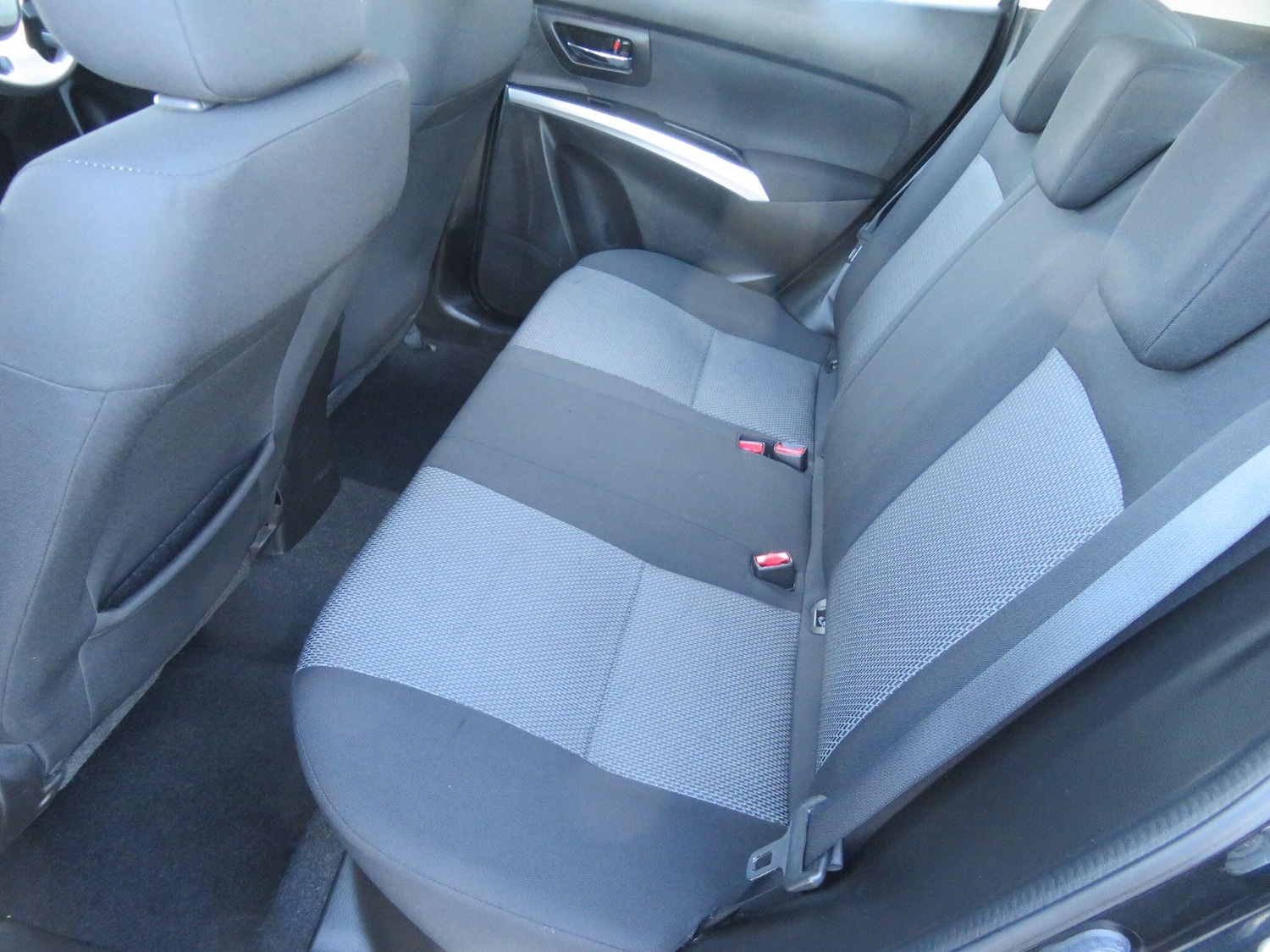 Used Suzuki SX4 S-Cross 2015 for sale - 76781167: Photo 40