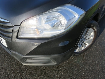 Used Suzuki SX4 S-Cross 2015 for sale - 76781167: Photo