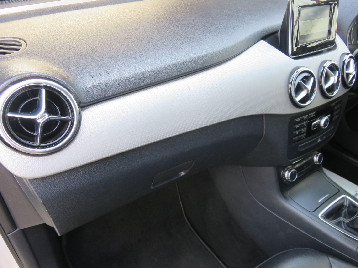 Used Mercedes-Benz B Class 2014 for sale - 76424983: Photo 24