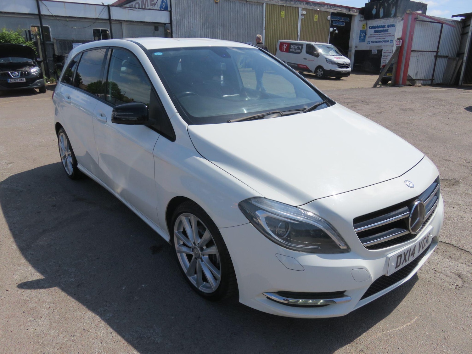 Used Mercedes-Benz B Class 2014 for sale - 76424983: Photo 8