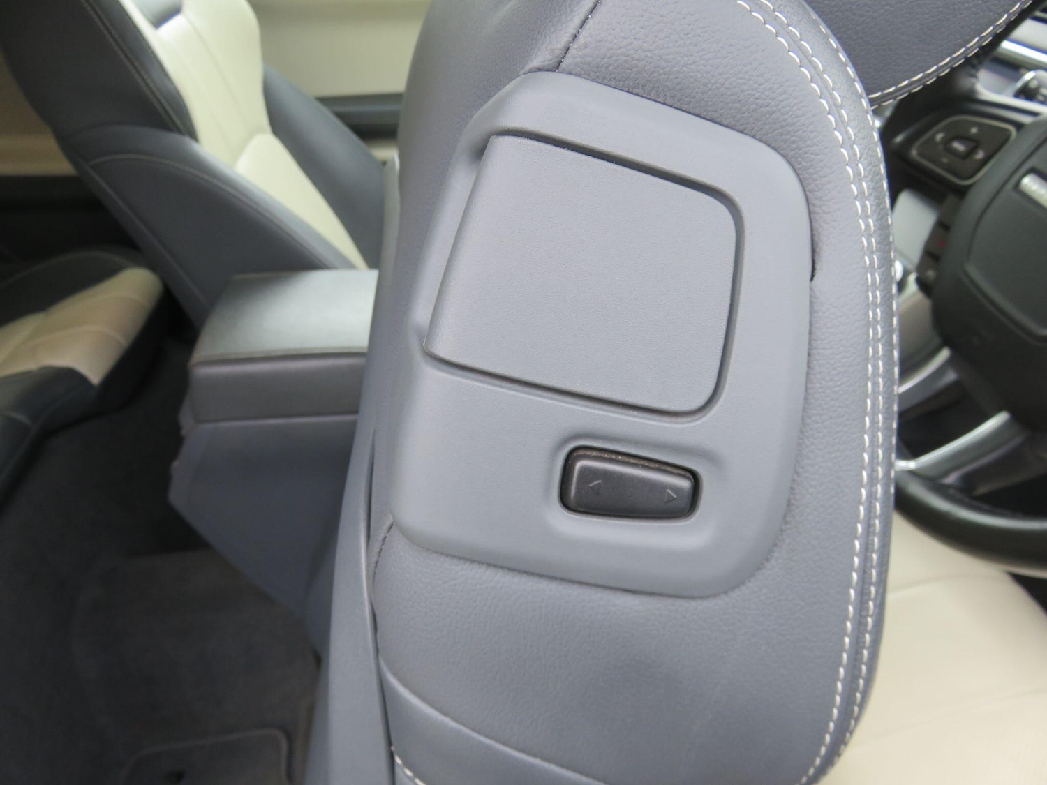 Used Land Rover Range Rover Evoque 2016 for sale - 76561708: Photo 22