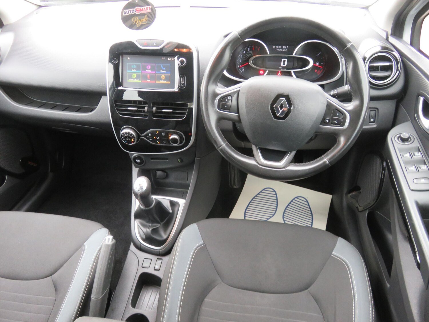 Used Renault Clio for sale - 77696535: Photo 22