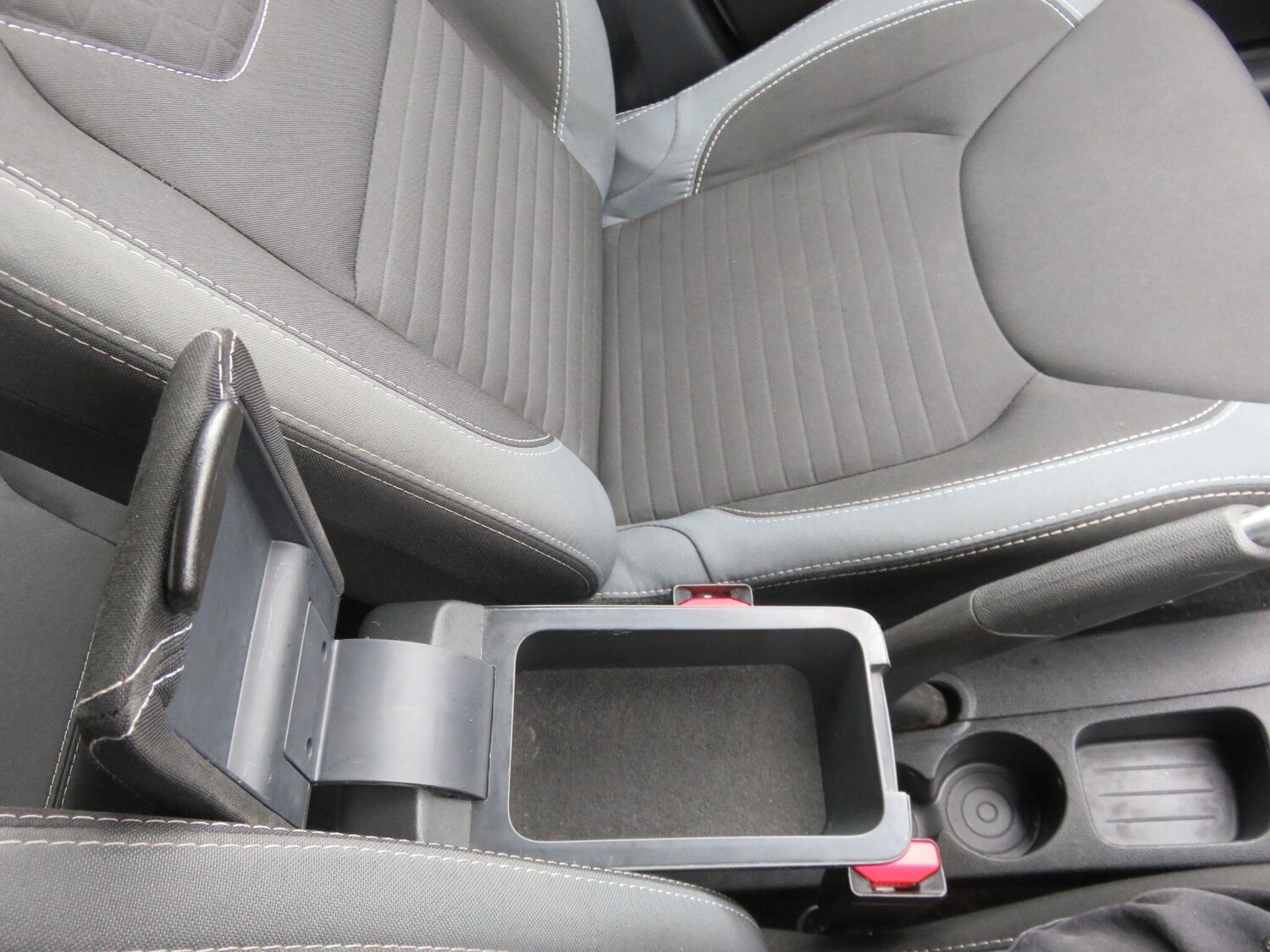 Used Renault Clio for sale - 77696535: Photo 35