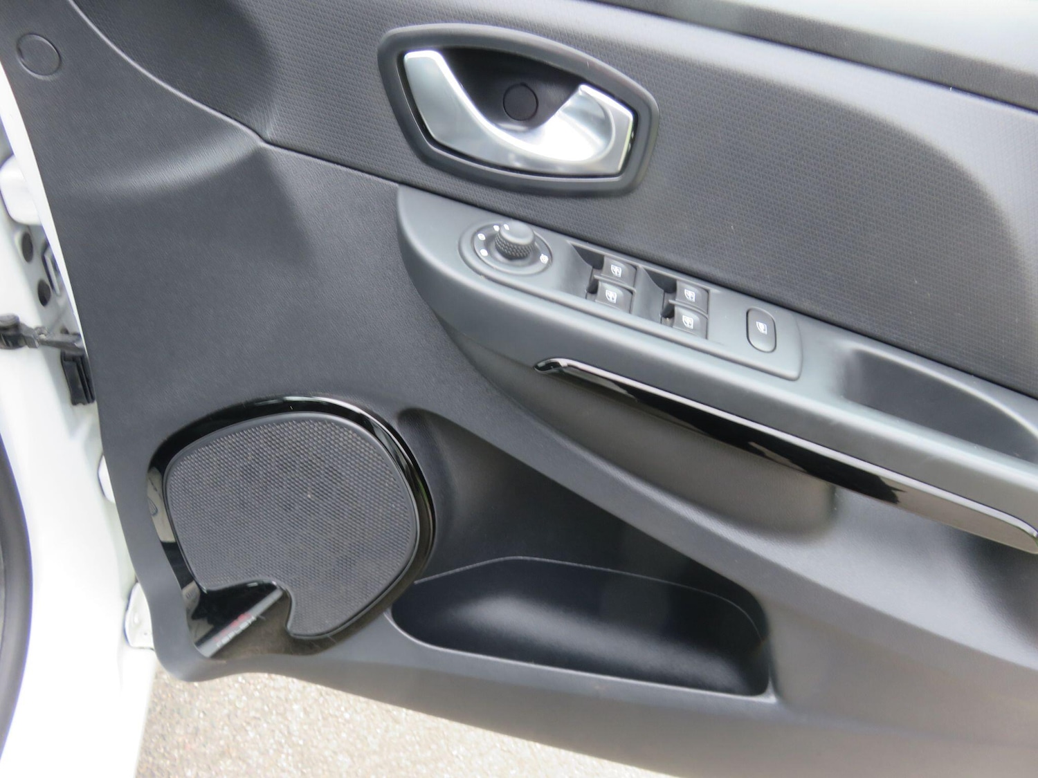 Used Renault Clio for sale - 77696535: Photo 36