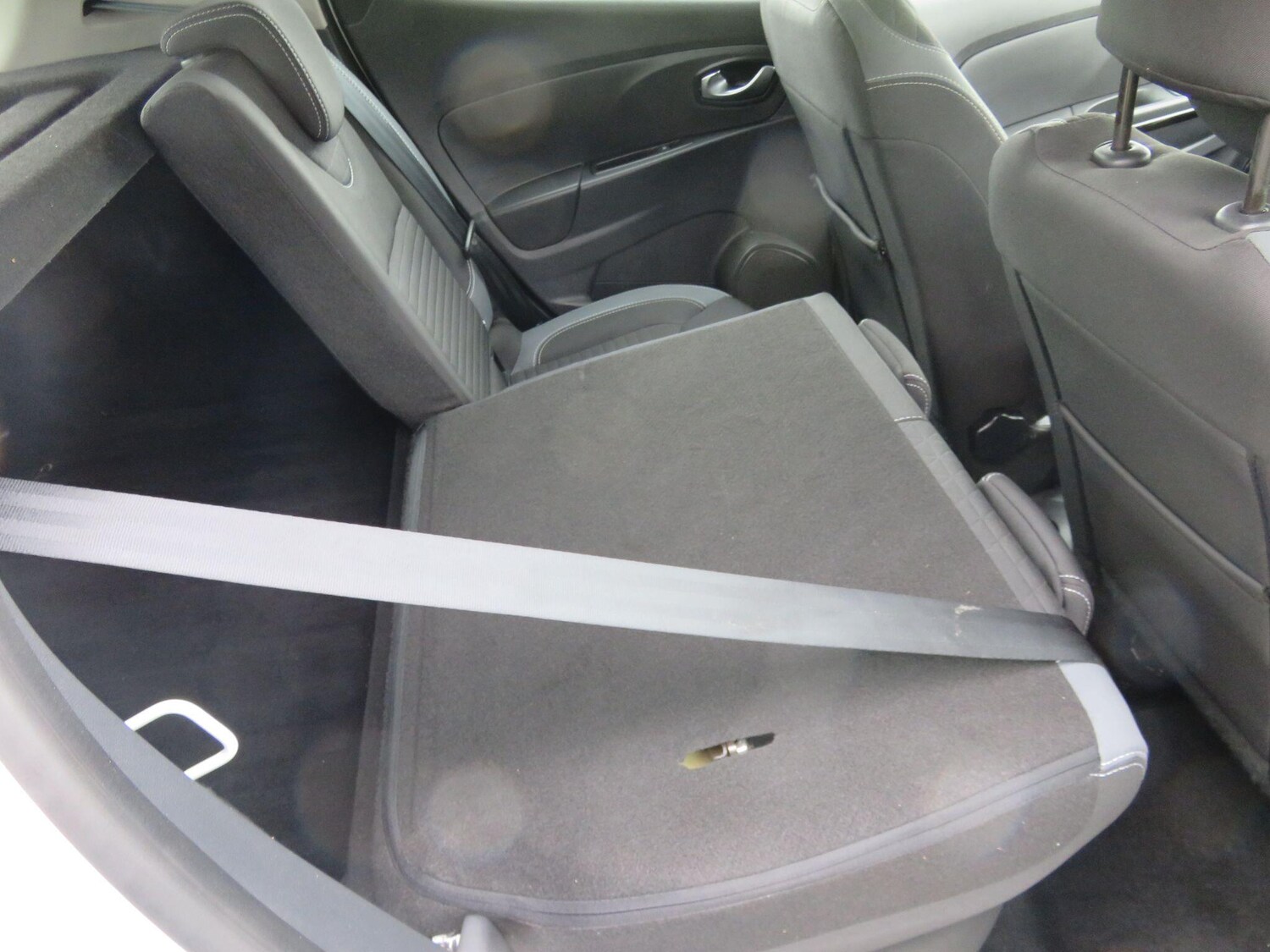 Used Renault Clio for sale - 77696535: Photo 41