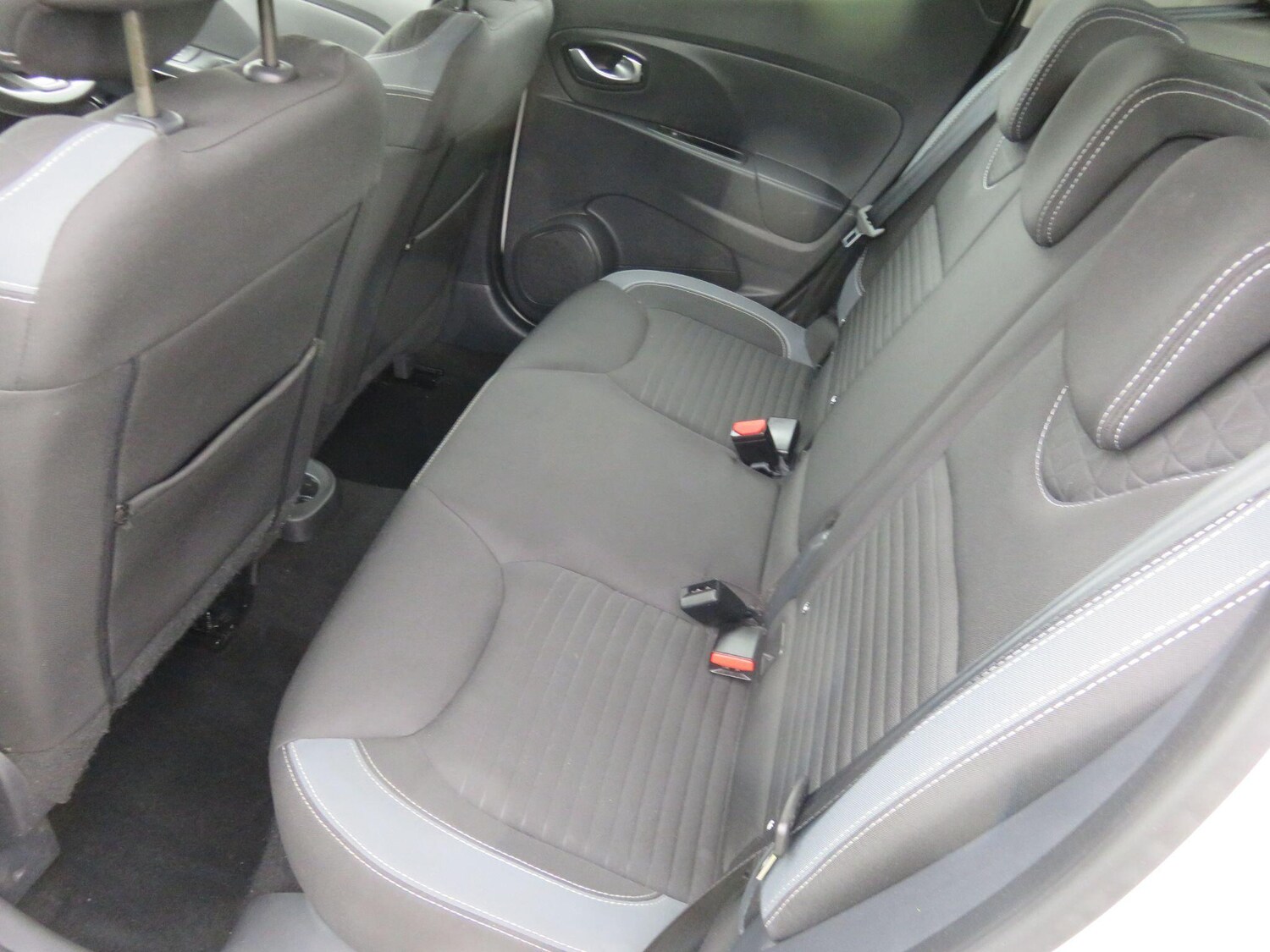 Used Renault Clio for sale - 77696535: Photo 42