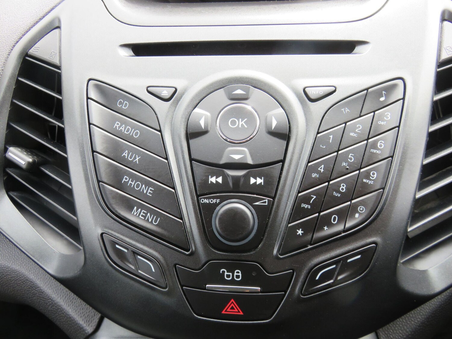 Used Ford Ecosport for sale - 78214114: Photo 32