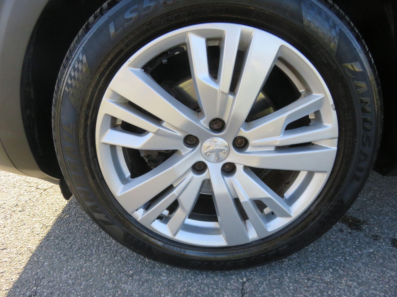 Used Peugeot 3008 2018 for sale - 76994463: Photo 16