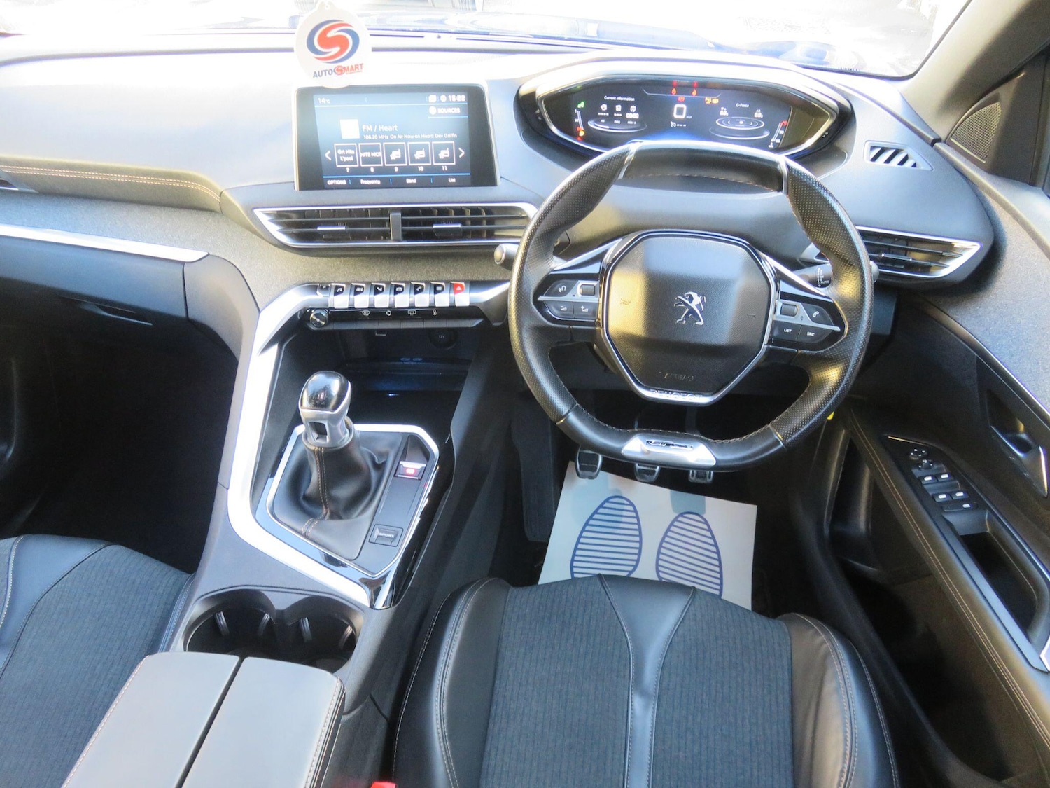 Used Peugeot 3008 2018 for sale - 76994463: Photo 22