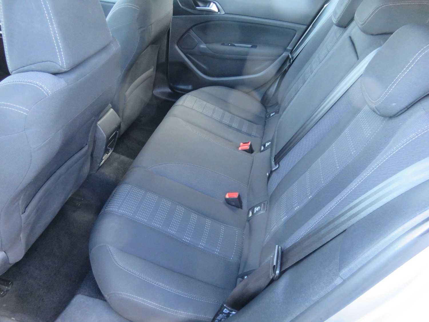 Used Peugeot 308 2017 for sale - 76839651: Photo 43