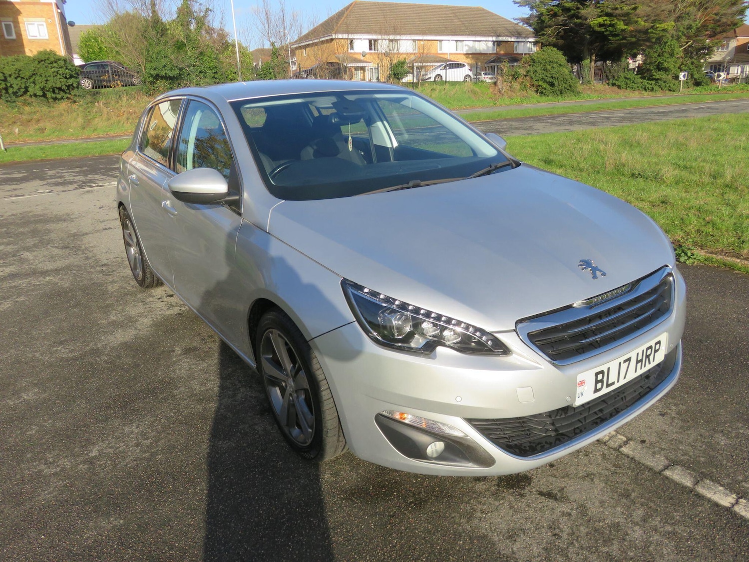 Used Peugeot 308 2017 for sale - 76839651: Photo 9