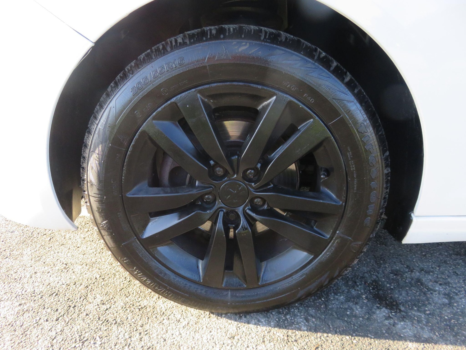 Used Peugeot 308 2014 for sale - 76702316: Photo 16