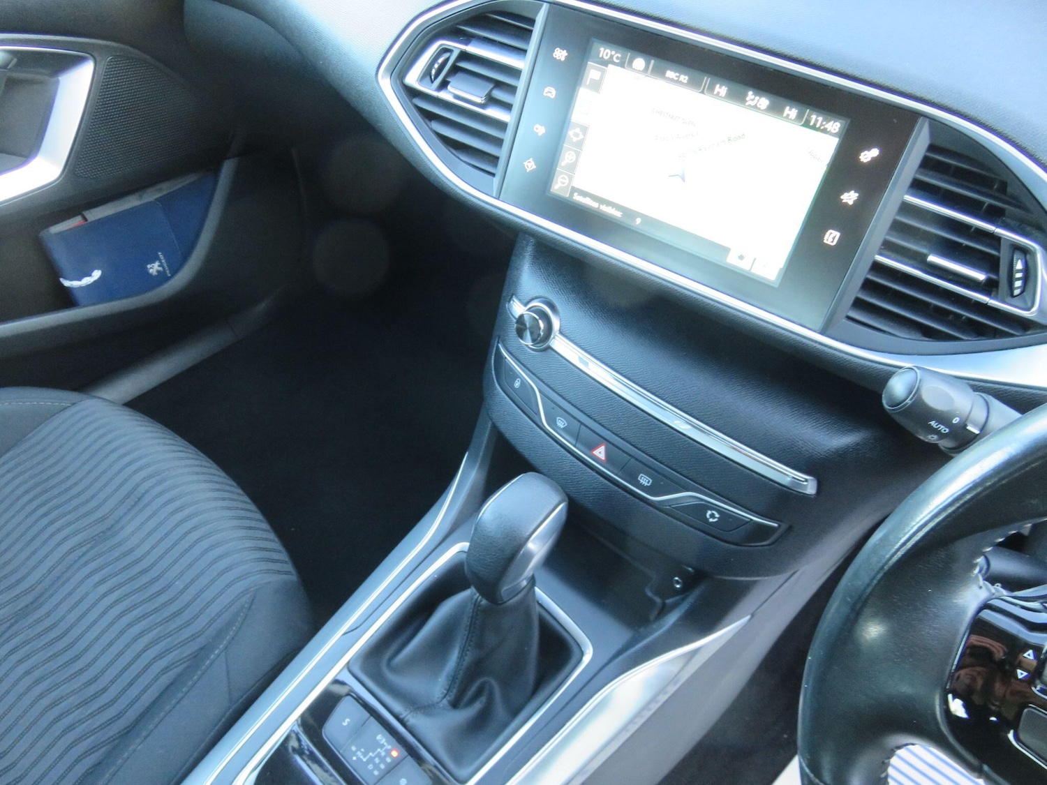 Used Peugeot 308 2014 for sale - 76702316: Photo 24