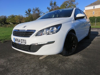 Used Peugeot 308 2014 for sale - 76702316: Photo