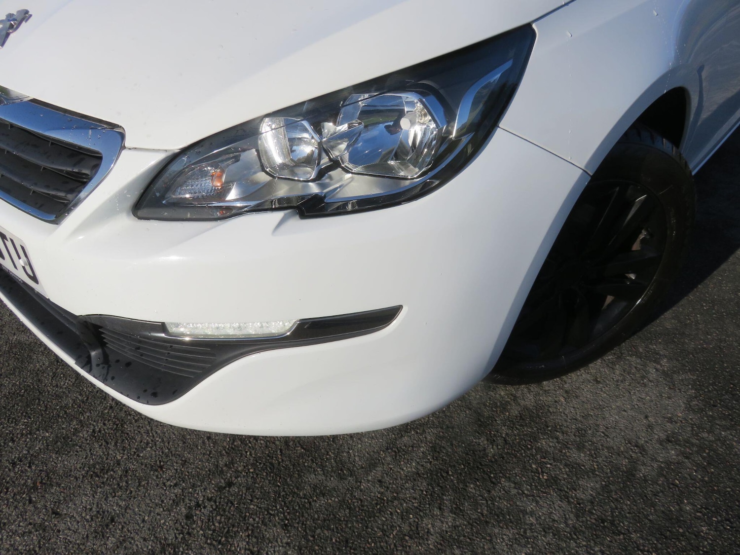 Used Peugeot 308 2014 for sale - 76702316: Photo 4