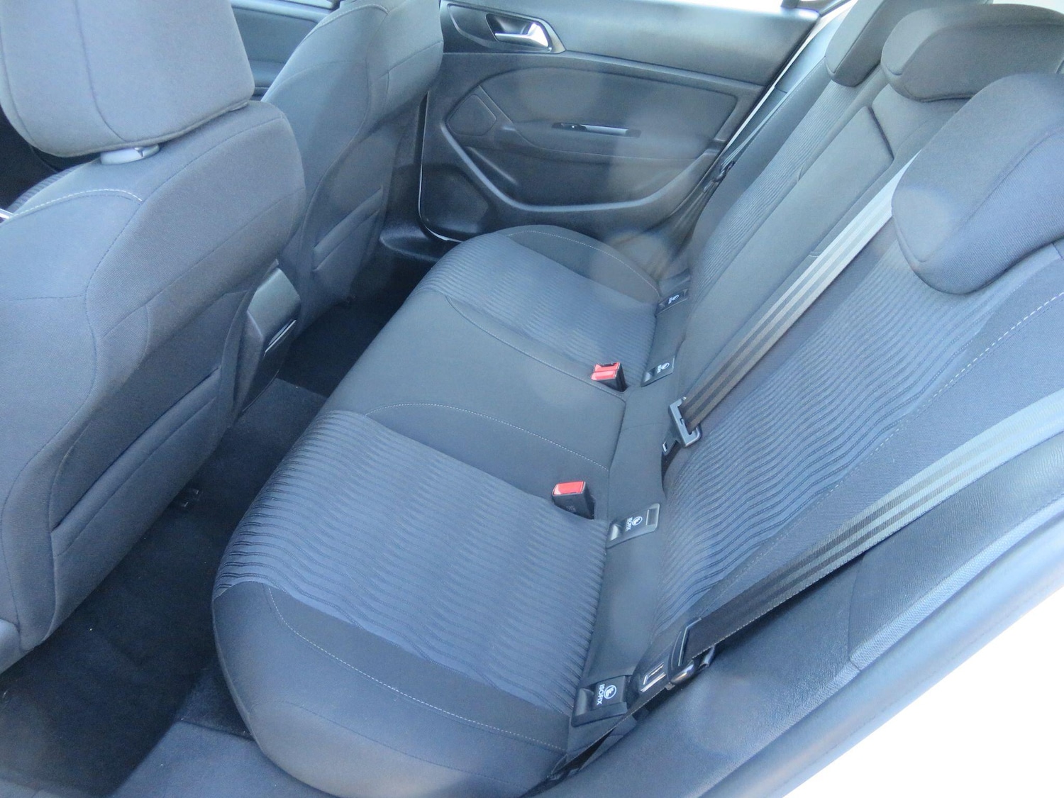 Used Peugeot 308 2014 for sale - 76702316: Photo 42