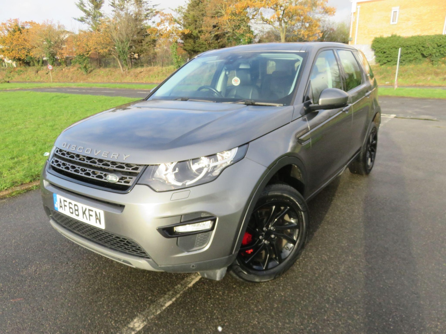 Used Land Rover Discovery Sport 2018 for sale - 76850498: Photo 1