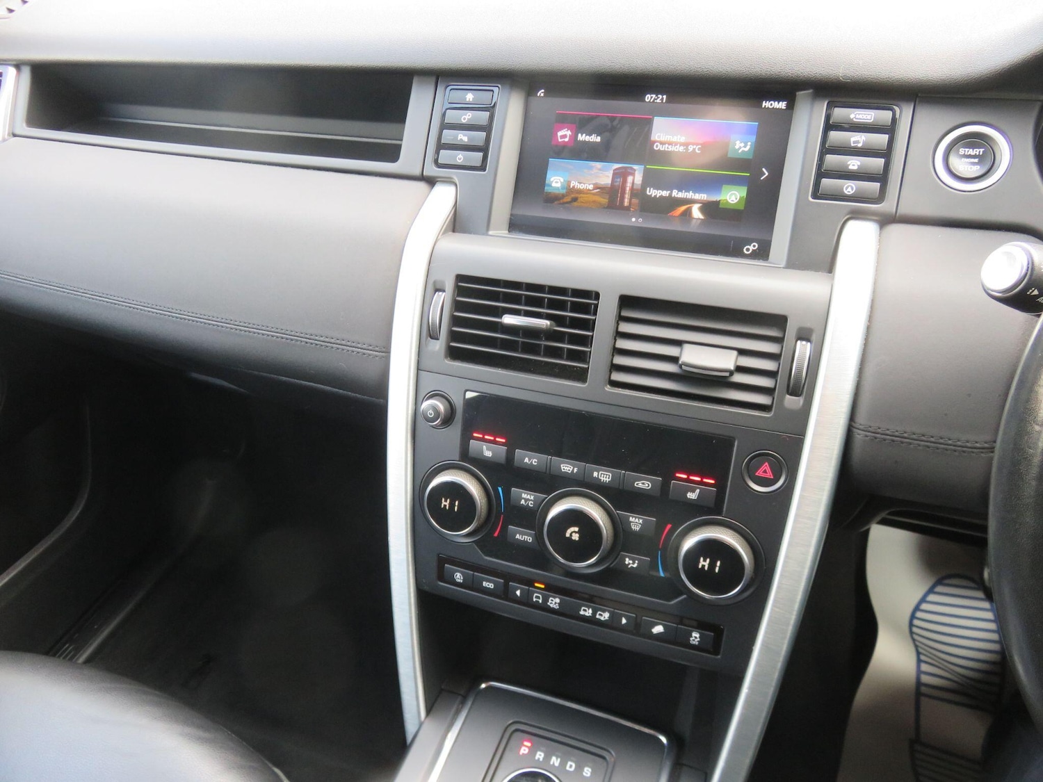 Used Land Rover Discovery Sport 2018 for sale - 76850498: Photo 30