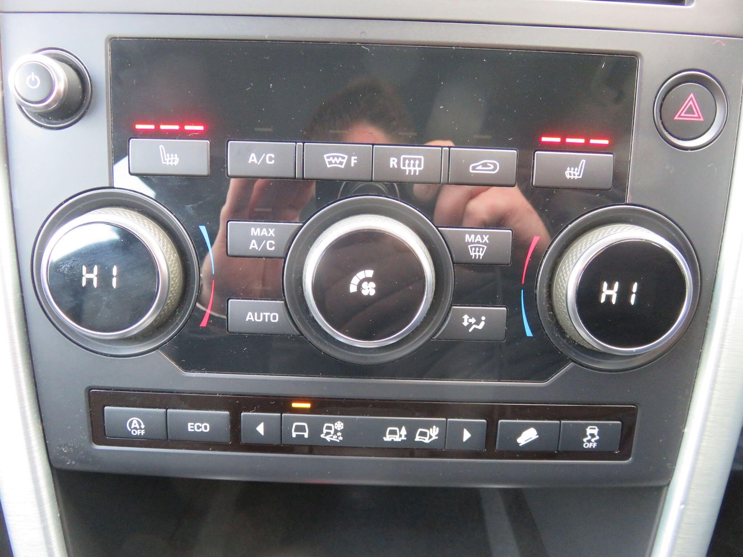 Used Land Rover Discovery Sport 2018 for sale - 76850498: Photo 46