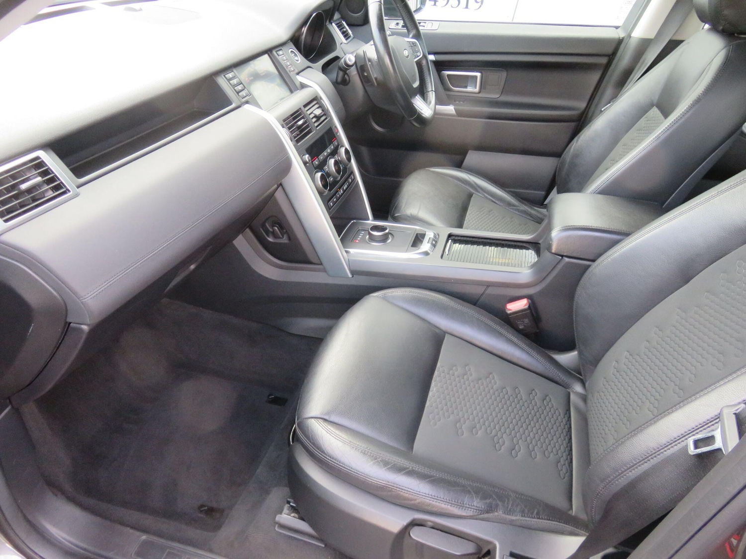 Used Land Rover Discovery Sport 2018 for sale - 76850498: Photo 56