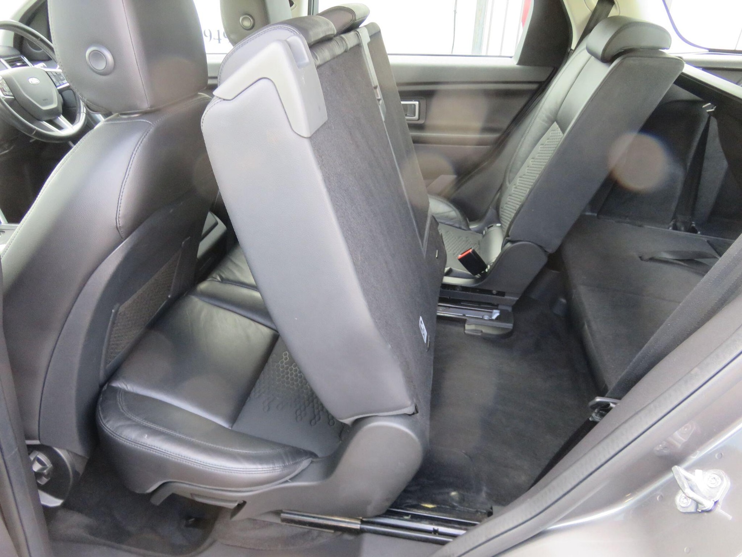 Used Land Rover Discovery Sport 2018 for sale - 76850498: Photo 65