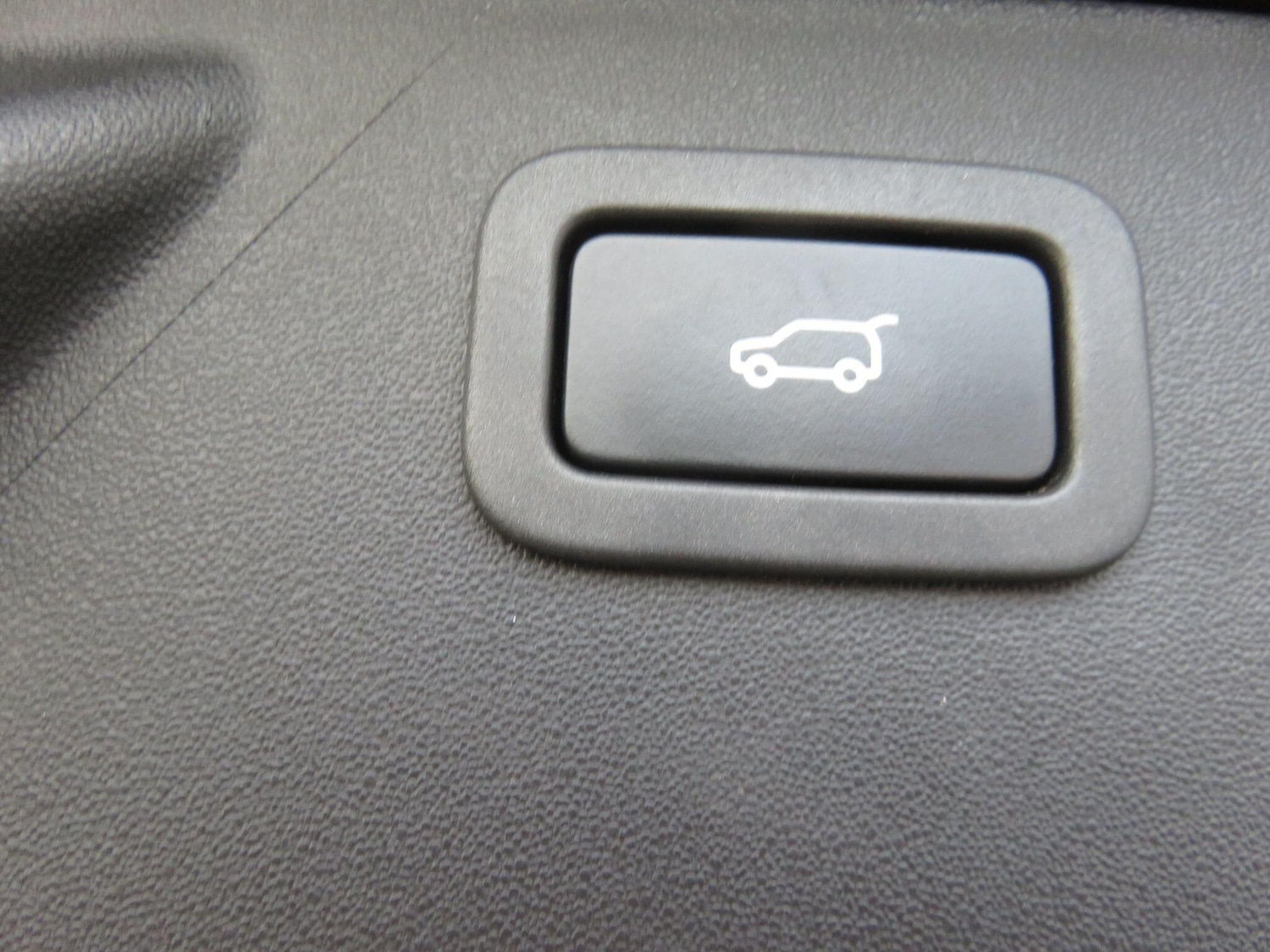 Used Land Rover Discovery Sport 2018 for sale - 76850498: Photo 72