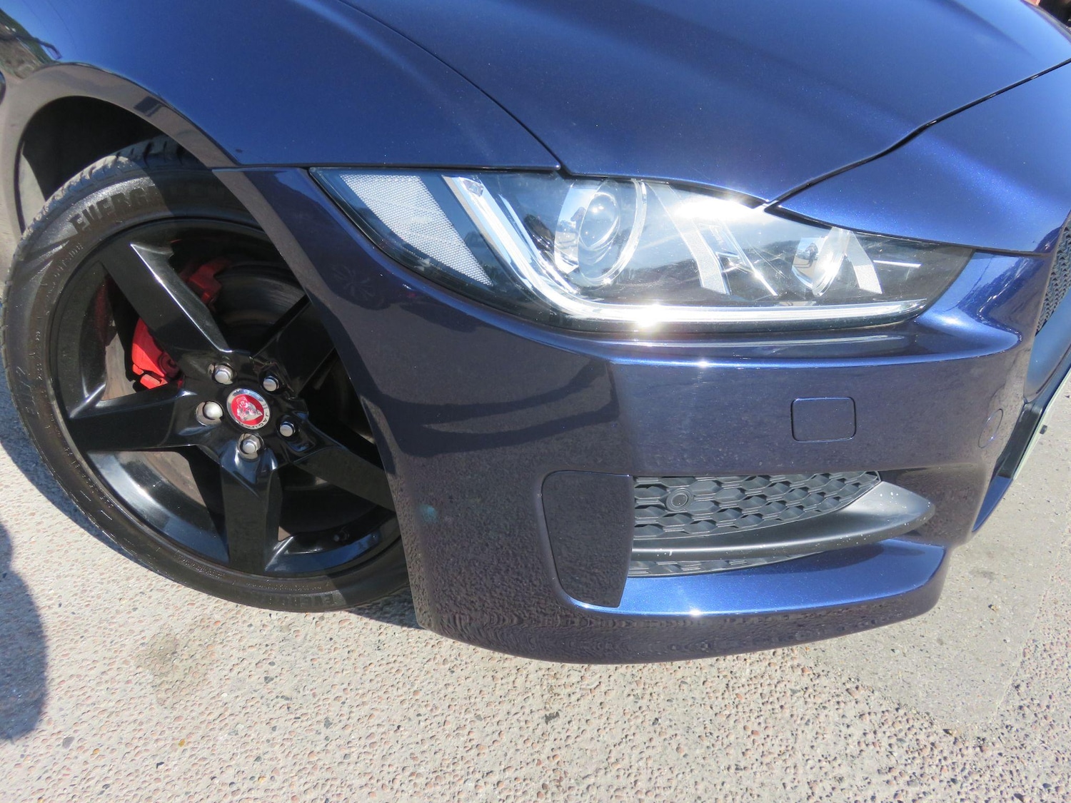 Used Jaguar XE 2016 for sale - 76337404: Photo 10