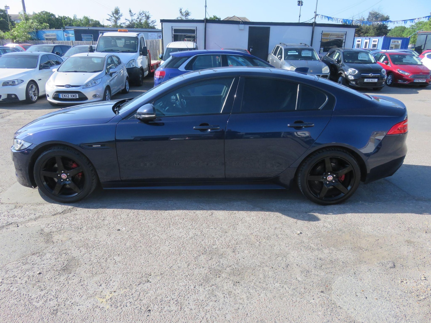 Used Jaguar XE 2016 for sale - 76337404: Photo 15