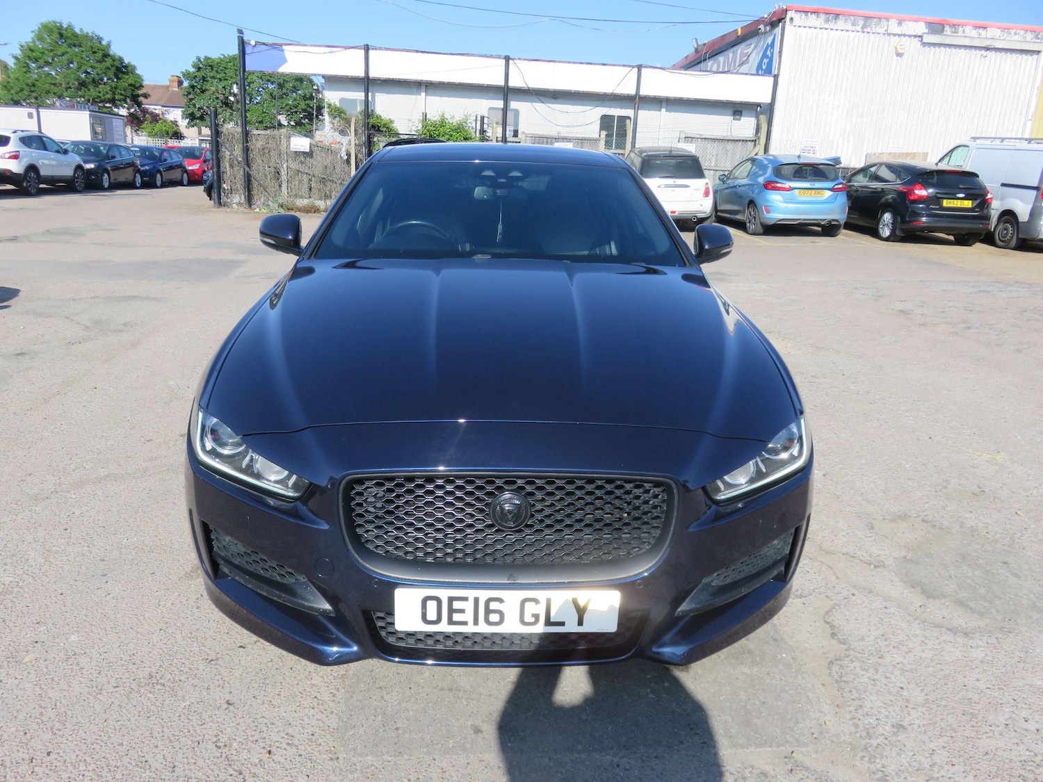 Used Jaguar XE 2016 for sale - 76337404: Photo 5