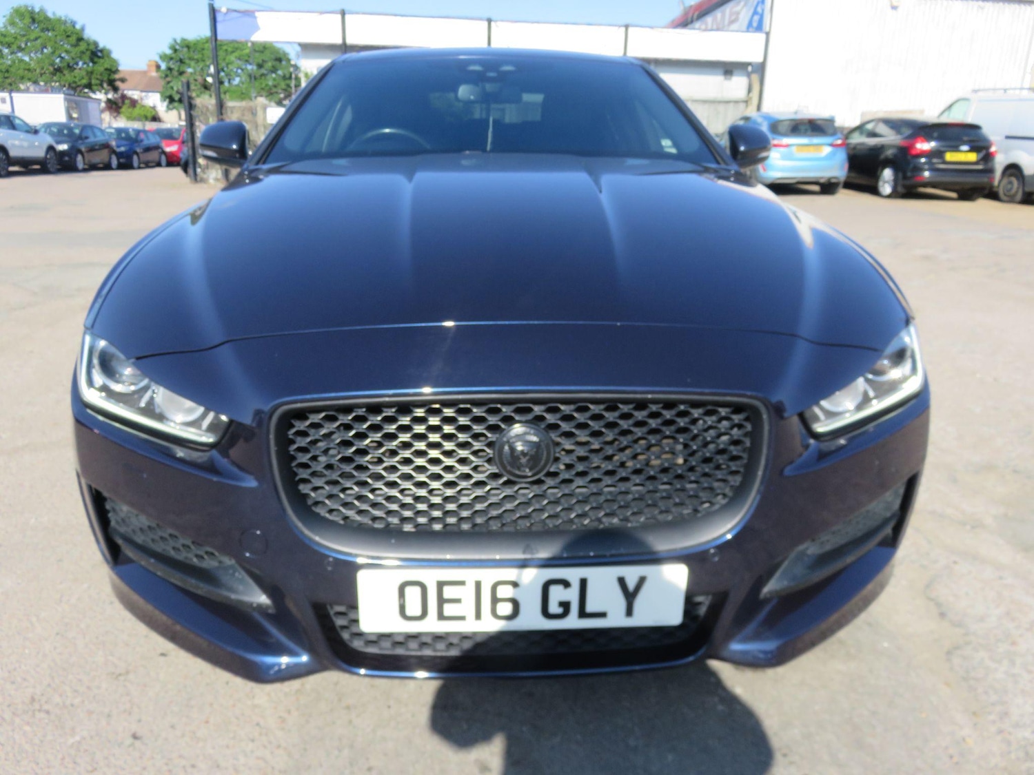 Used Jaguar XE 2016 for sale - 76337404: Photo 6