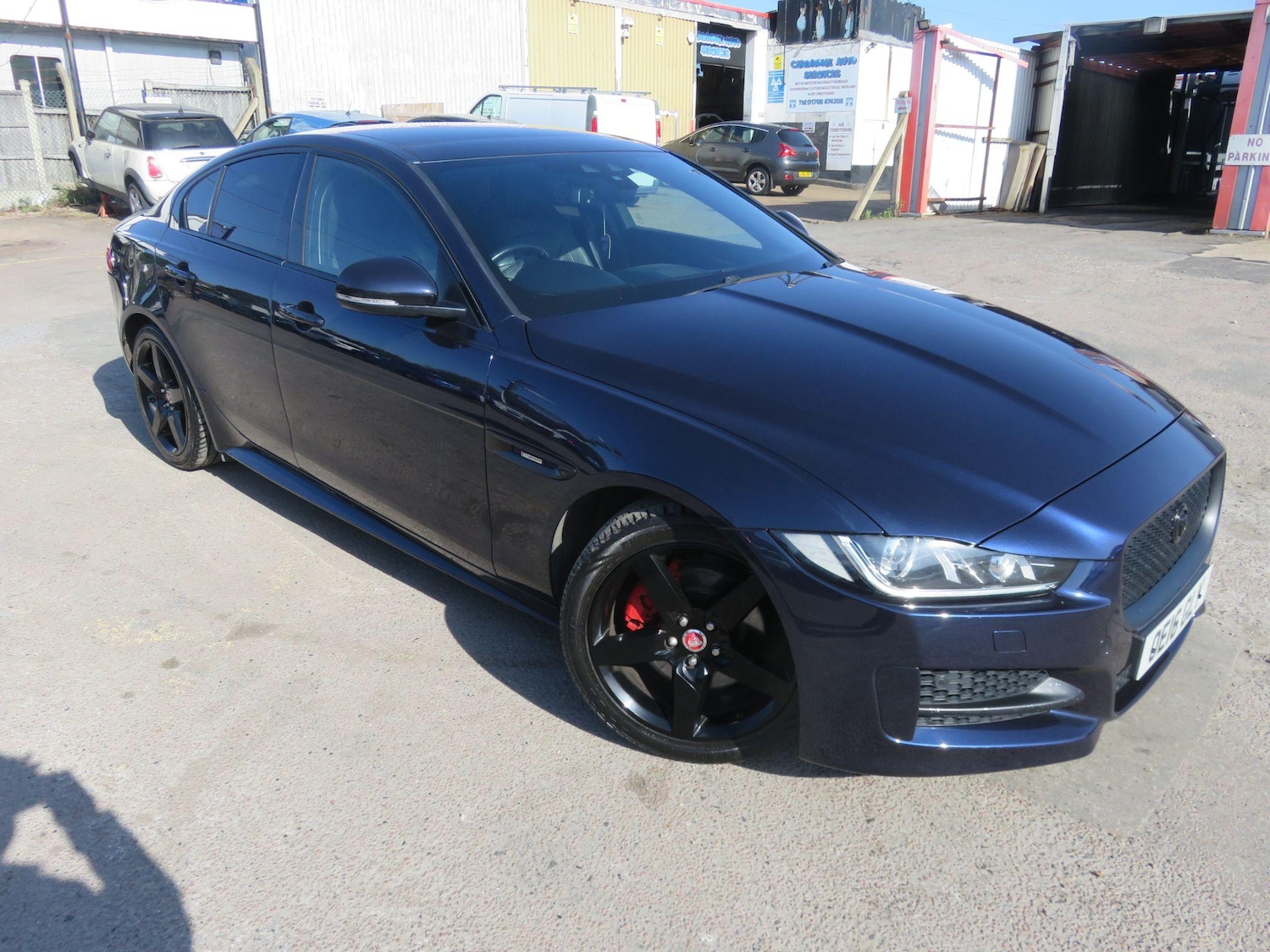 Used Jaguar XE 2016 for sale - 76337404: Photo 7