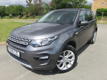 Used Land Rover Discovery Sport 2016 for sale - 78648600: Photo