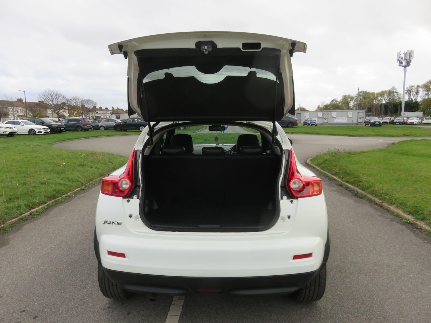 Used Nissan Juke 2013 for sale - 76457889: Photo 18