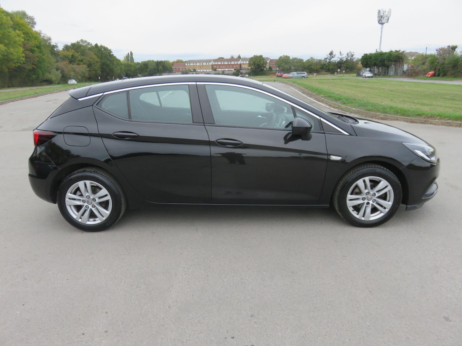 Used Vauxhall Astra 2017 for sale - 76715134: Photo 12