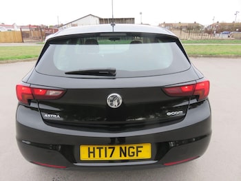 Used Vauxhall Astra 2017 for sale - 76715134: Photo