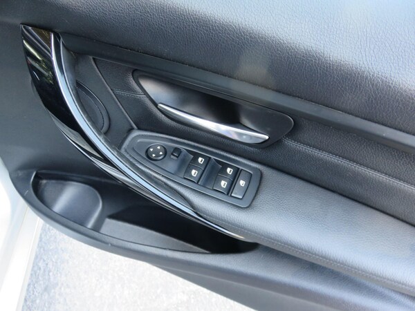 Used BMW 3 Series 2015 for sale - 75552933: Photo 43