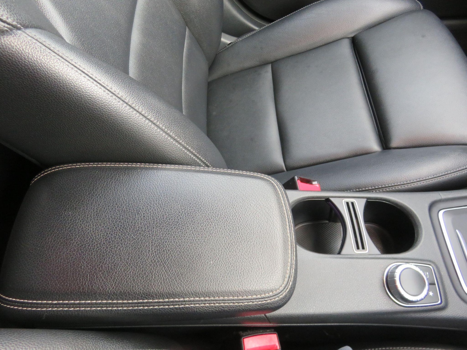 Used Mercedes-Benz A-Class 2016 for sale - 77344658: Photo 42