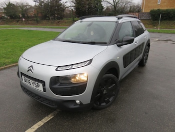 2016 (16) - 1.2 PureTech [82] Flair 5dr ETG