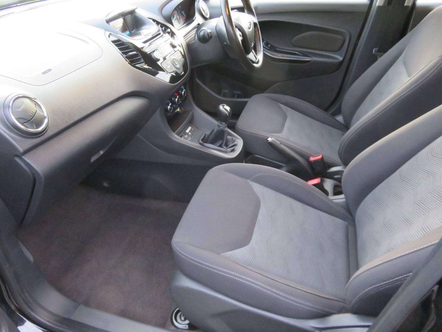 Used Ford Ka+ 2018 for sale - 76423300: Photo 34