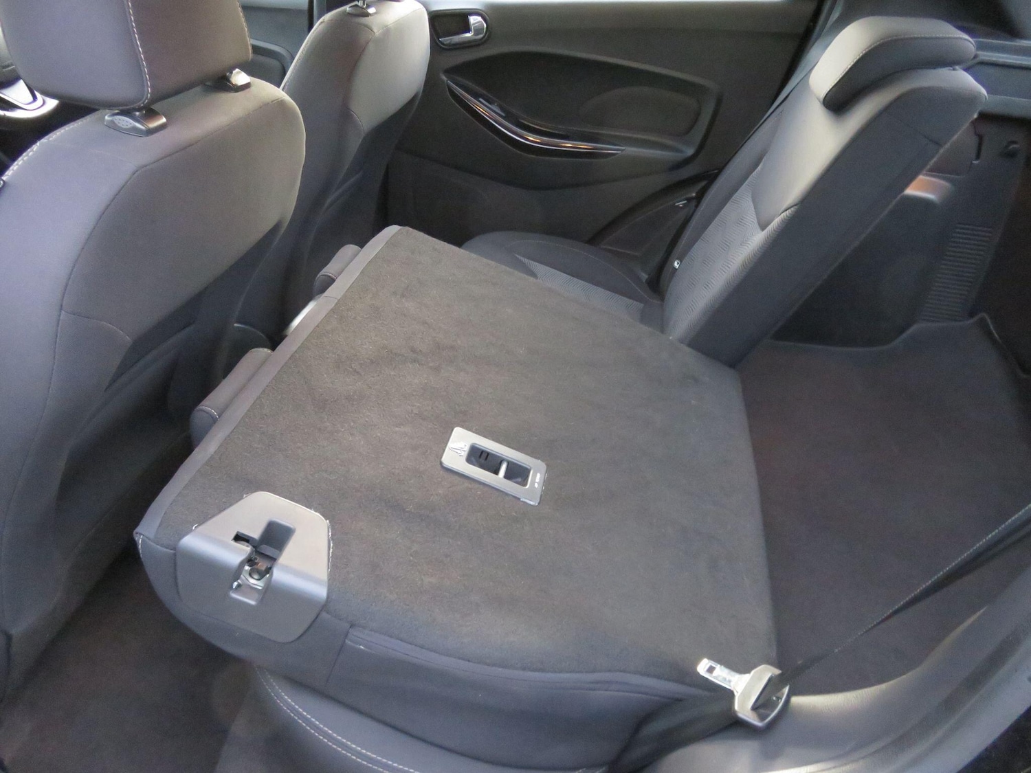 Used Ford Ka+ 2018 for sale - 76423300: Photo 39