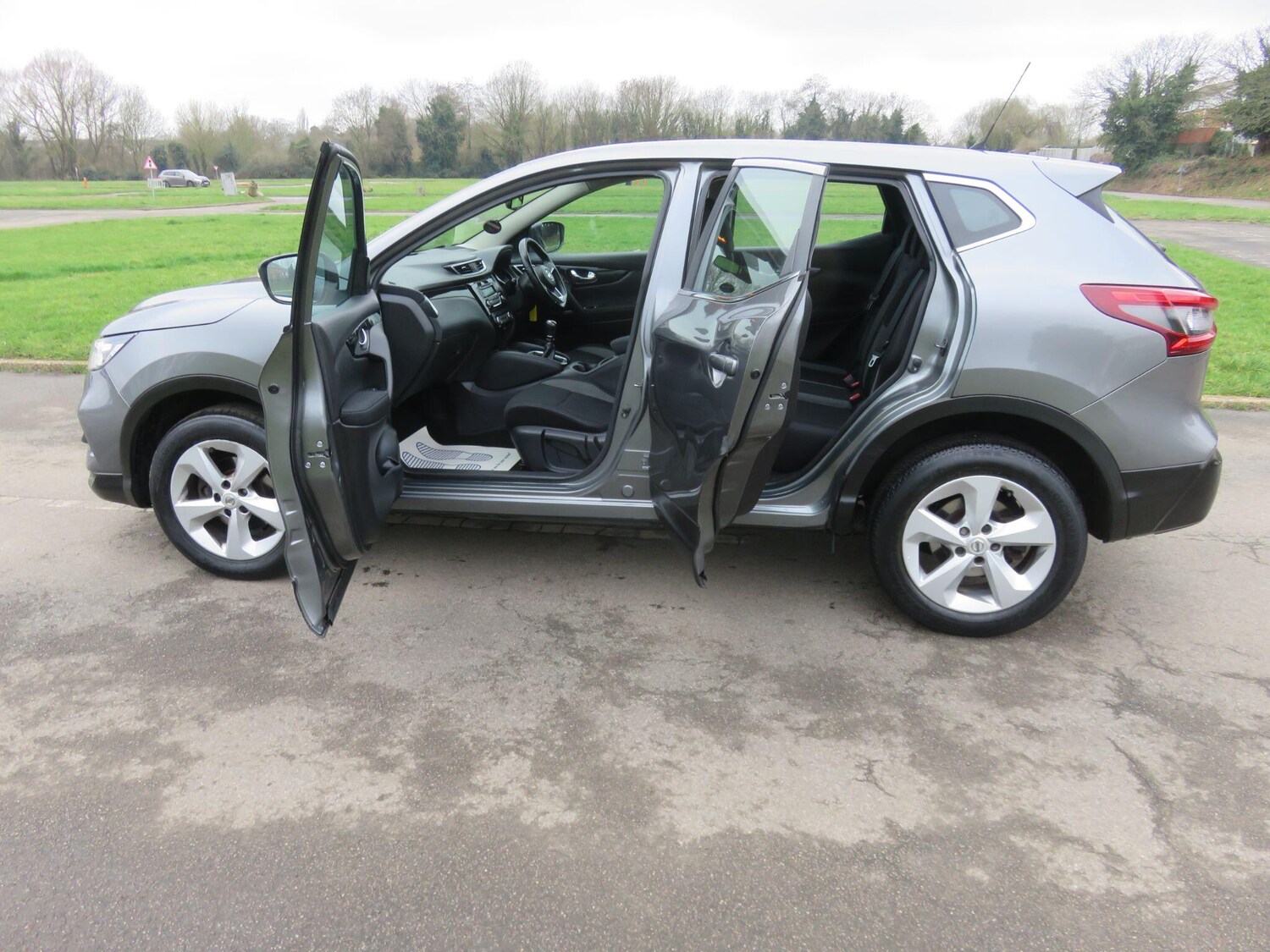 Used Nissan Qashqai for sale - 77511199: Photo 19