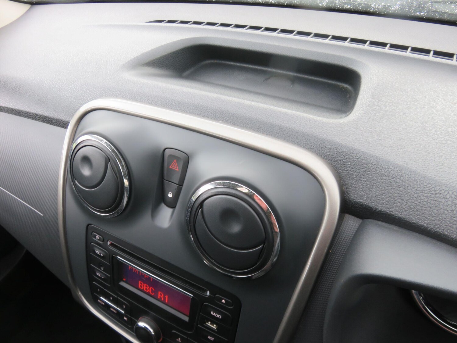 Used Dacia Sandero Stepway 2014 for sale - 78072612: Photo 30