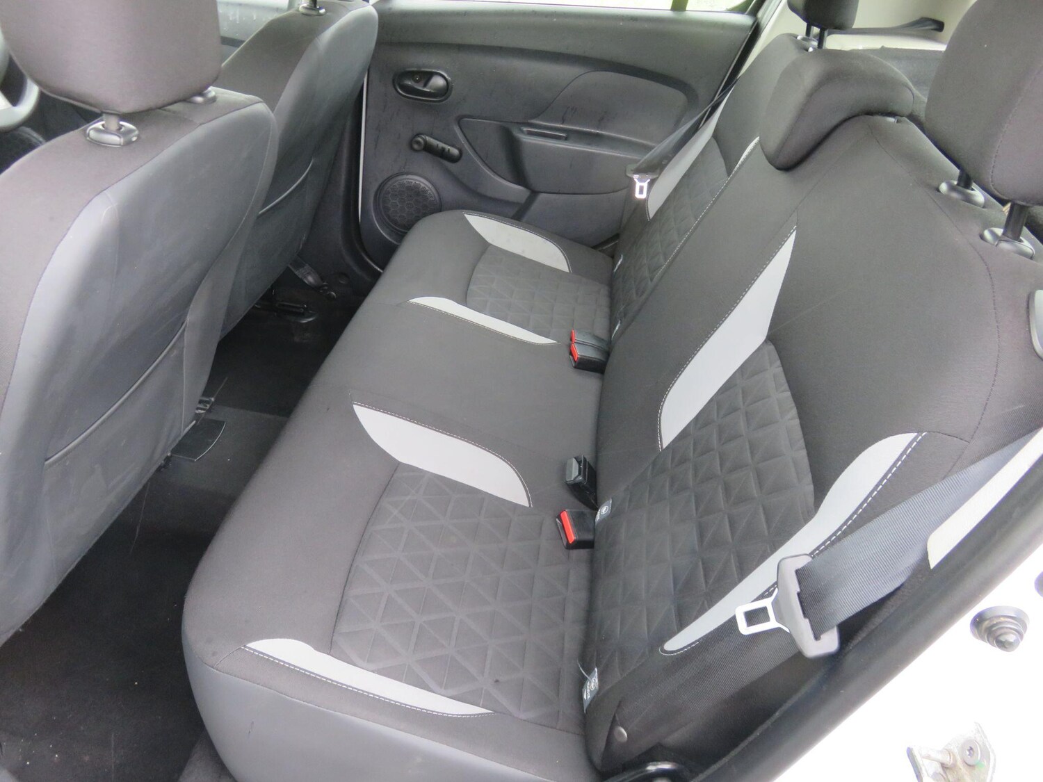 Used Dacia Sandero Stepway 2014 for sale - 78072612: Photo 37